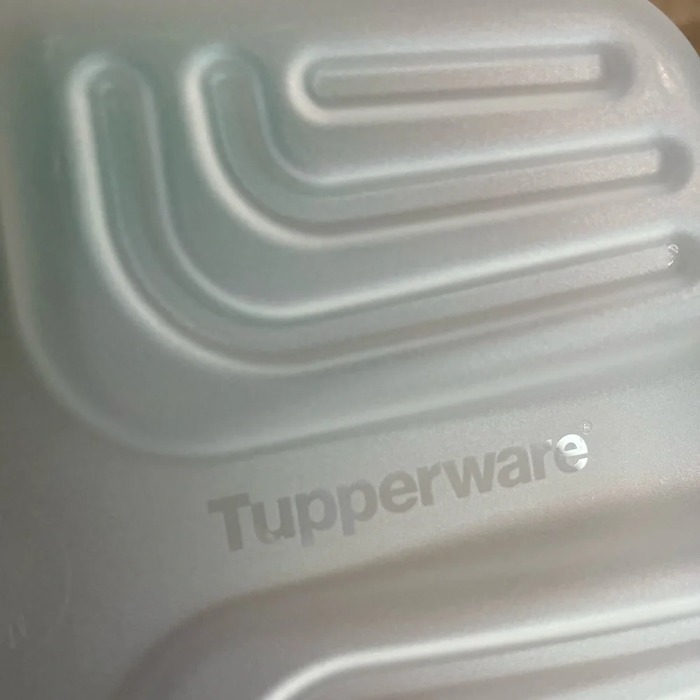 Tupperware Fridgesmart Medium